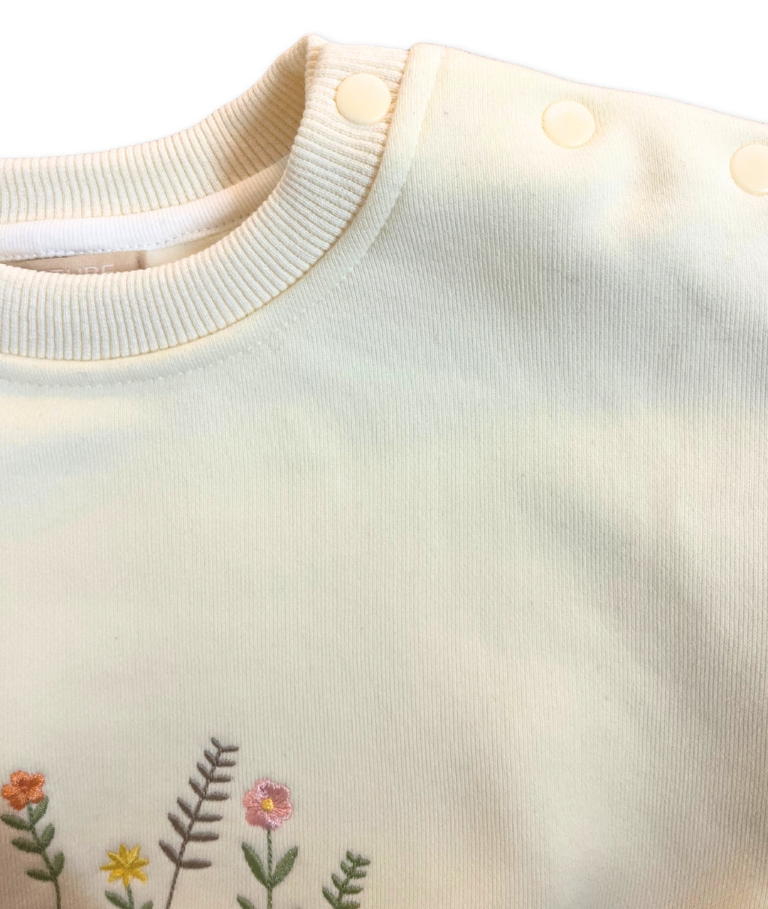 Romantischer Kinderpullover