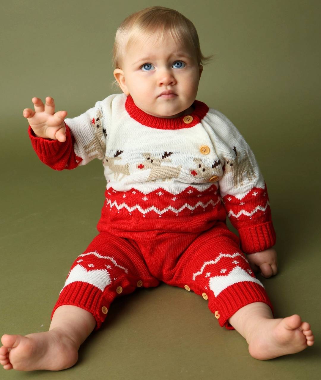 Strickoverall mit Rentieren