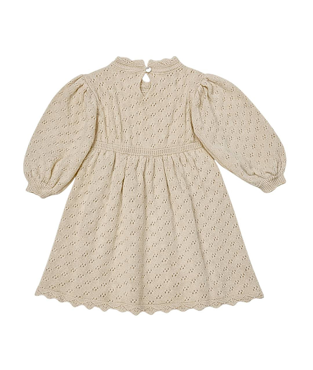Beiges Mädchen Strickkleid im BOHO Stil Rückenansicht