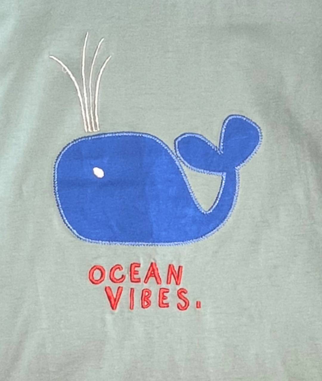Detailansicht Wal auf Kindershirt