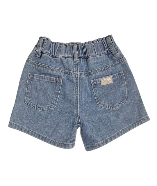 Kurze Kinder-Jeans mit Herzen