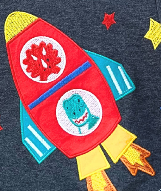 Raketen Kinderpullover Detailansicht